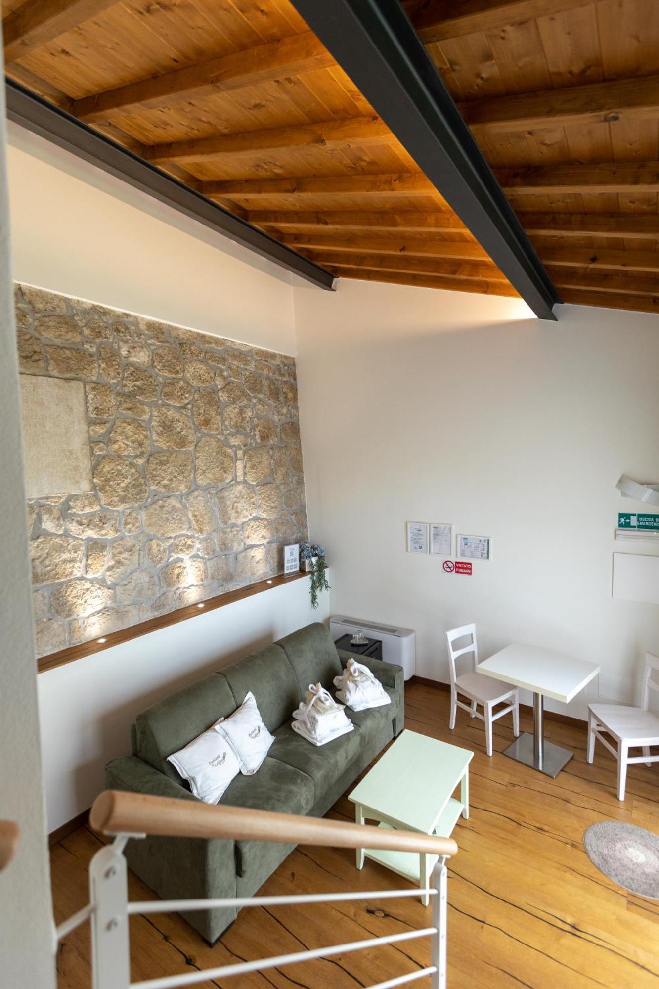Portami In Collina